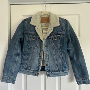 NWT - Madewell Denim Sherpa Lined Jacket